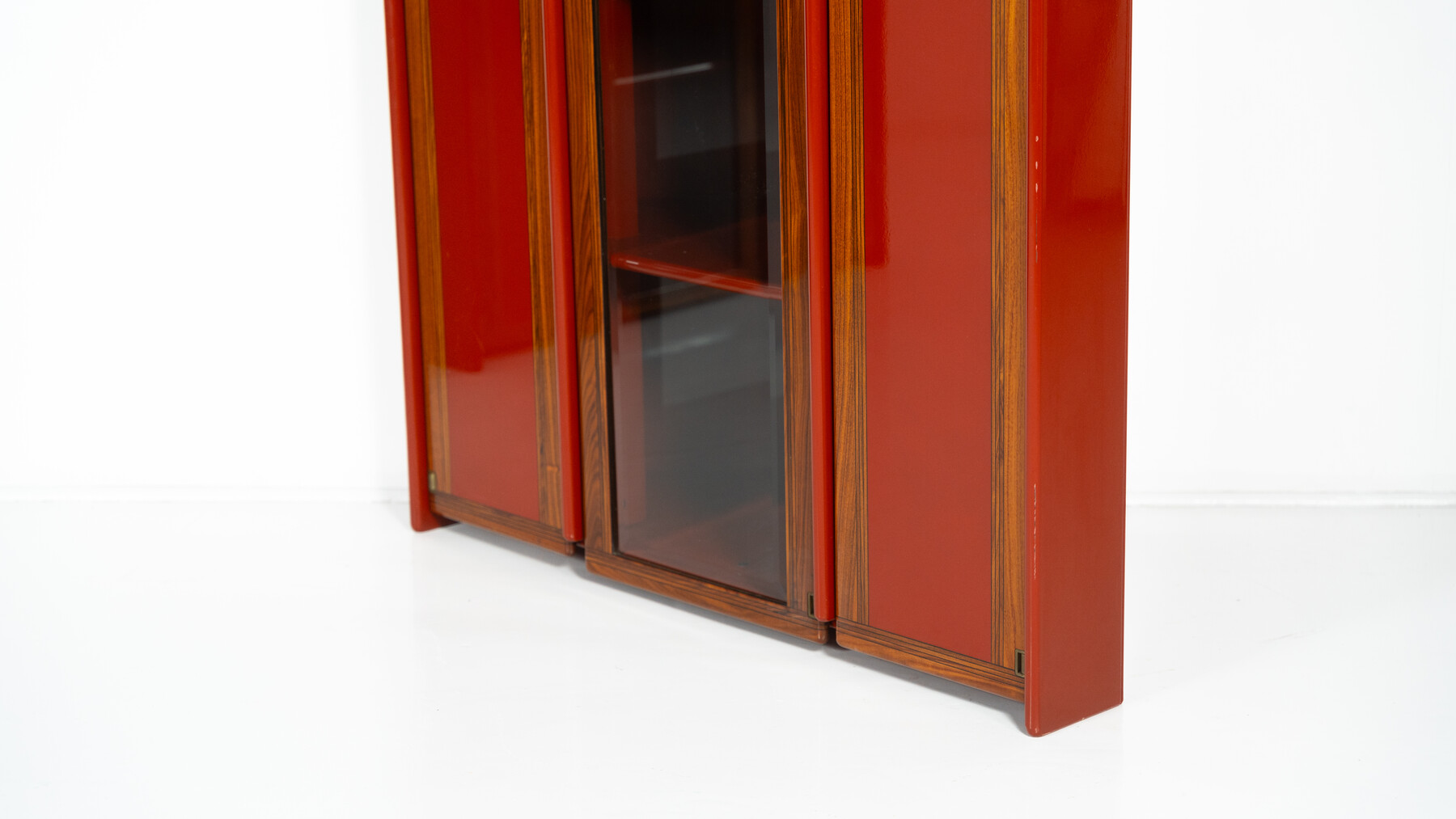 Pair of Red Artona Bookcases by Afra and Tobia Scarpa, Maxalto,1960s