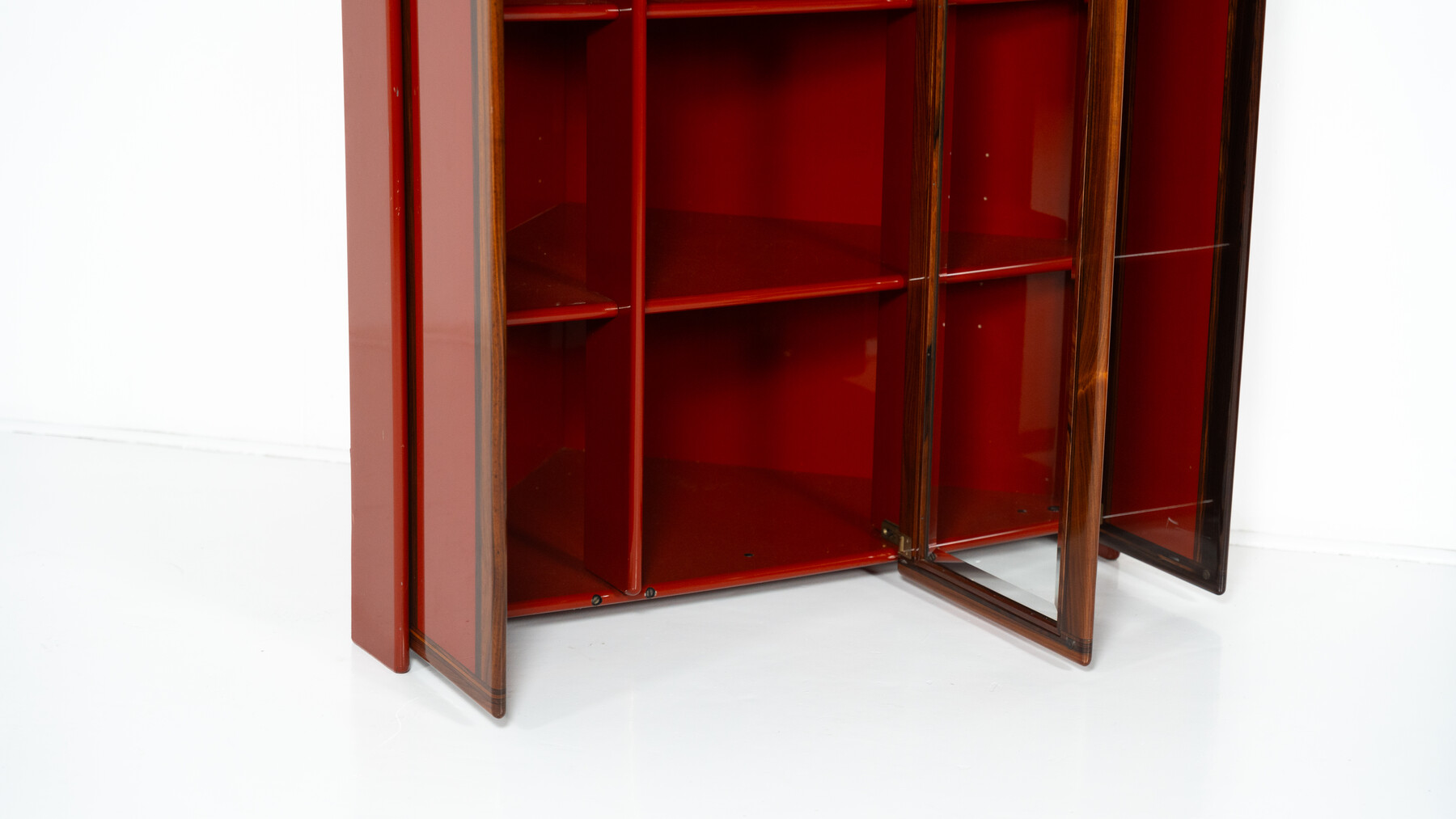 Pair of Red Artona Bookcases by Afra and Tobia Scarpa, Maxalto,1960s