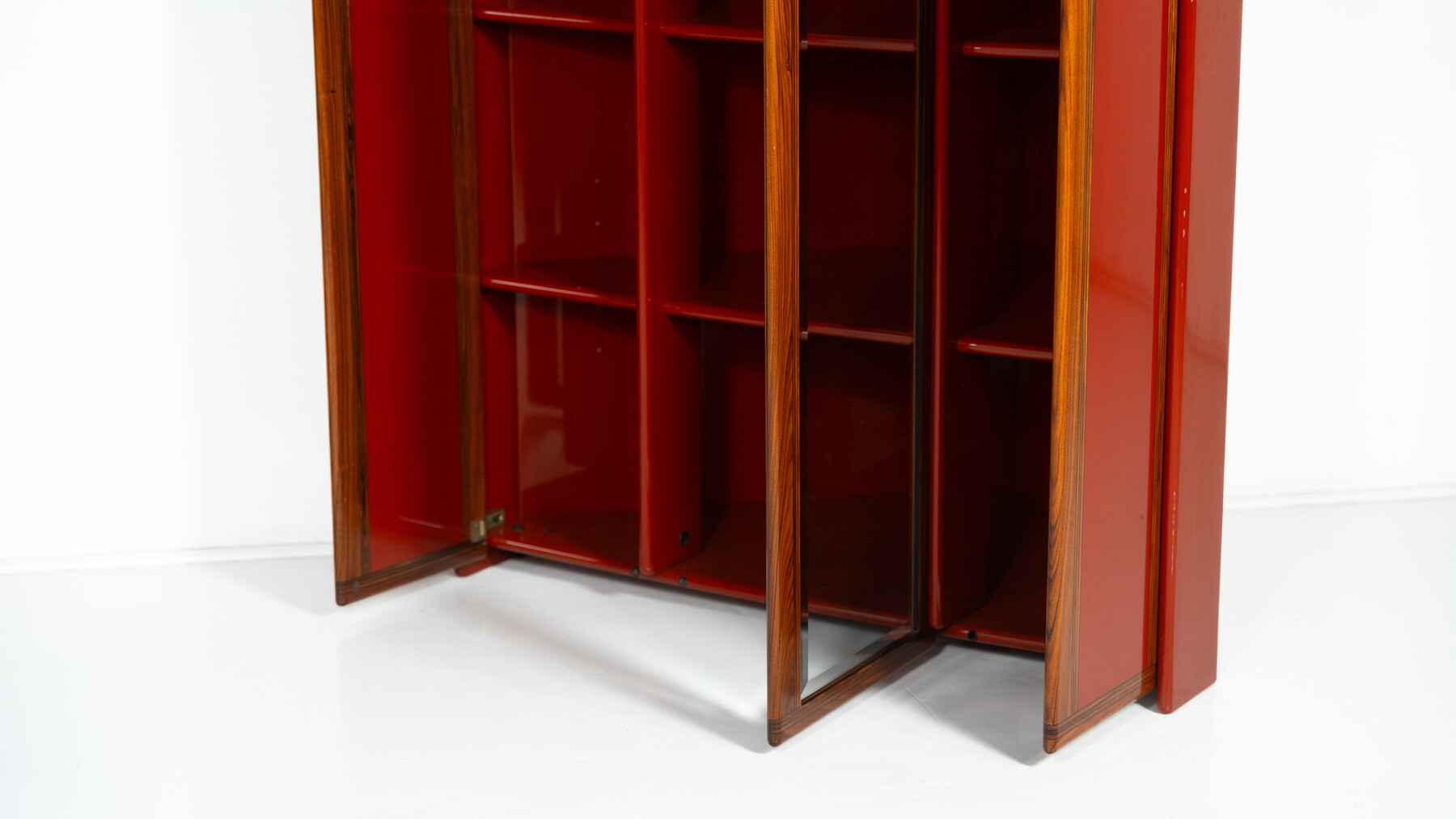 Pair of Red Artona Bookcases by Afra and Tobia Scarpa, Maxalto,1960s