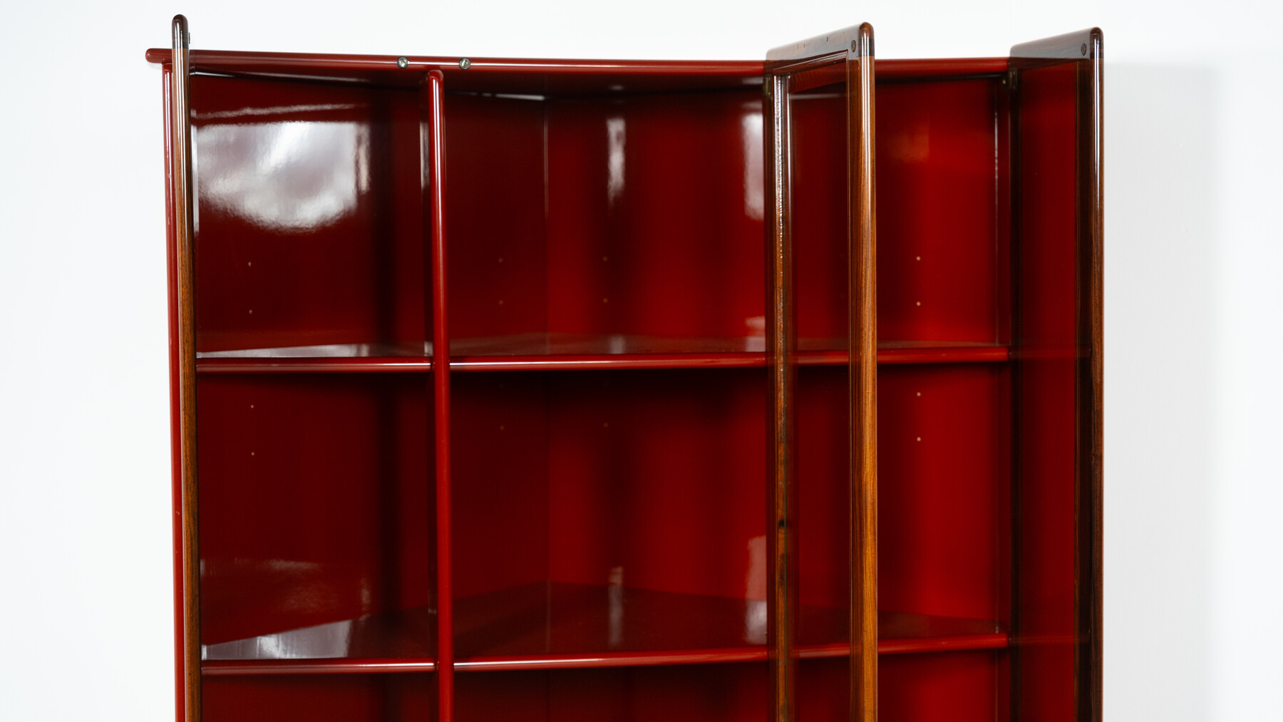 Pair of Red Artona Bookcases by Afra and Tobia Scarpa, Maxalto,1960s