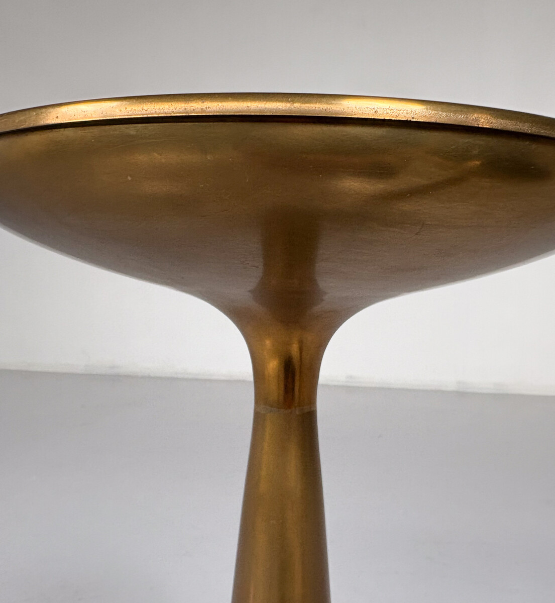 Pair of Standing Ashtray/ Tables n°1776 by Max Ingrand for Fontana Arte, 1960s 