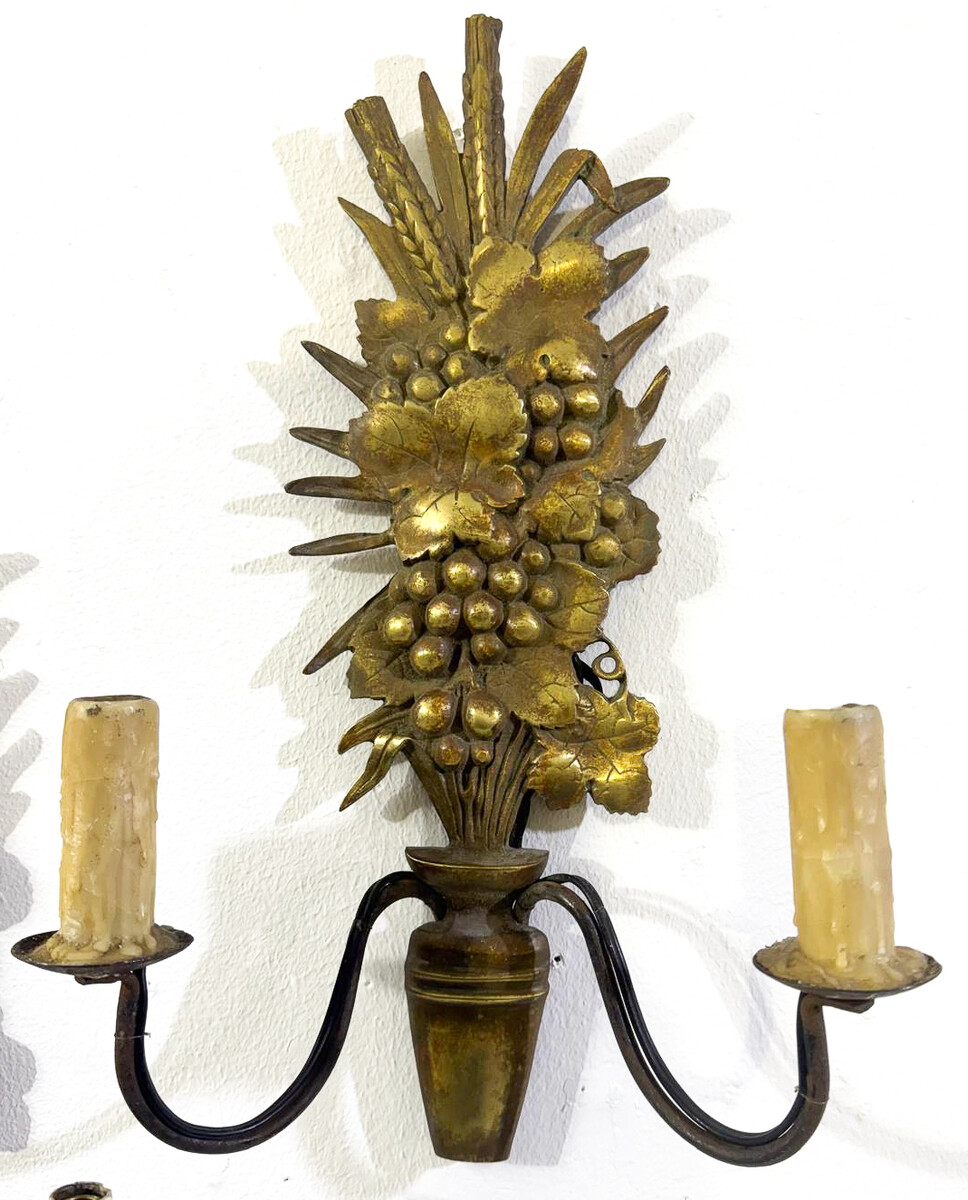 Pair of Wall Light Representing a Fruit Basket, Wrought iron and Bronze