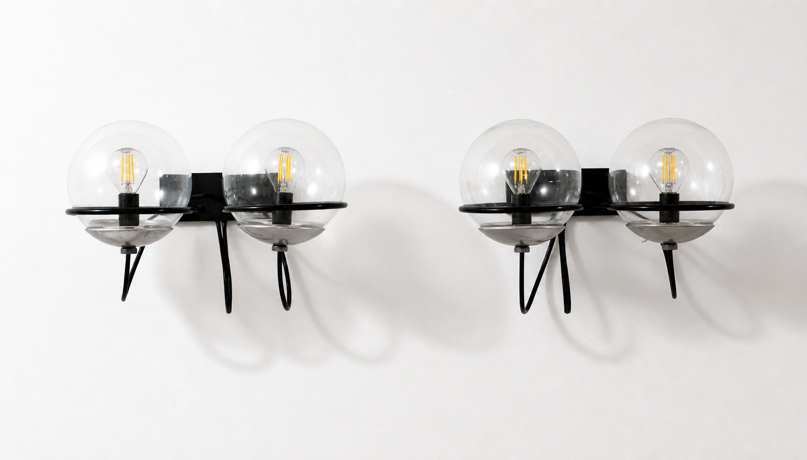 Pair of Wall lights Mod. 238/2 by Gino Sarfatti for Arteluce, 1960s