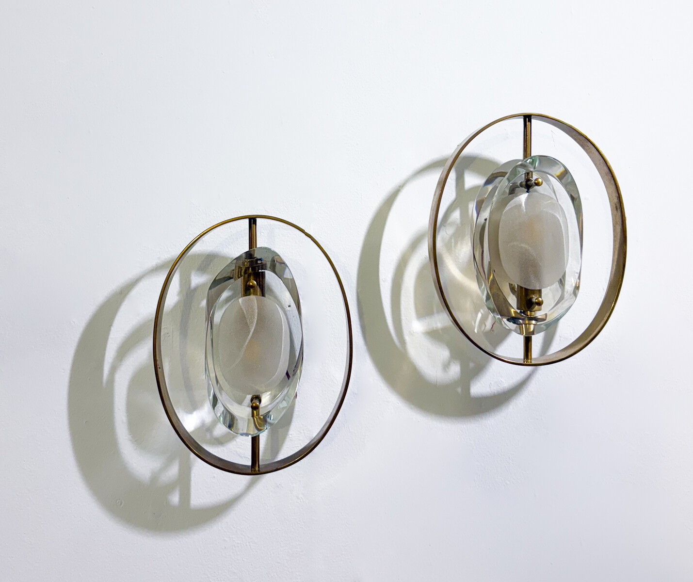 Pair of Wall Lights Mod N°2240 by Max Ingrand for Fontana Arte, 1960s