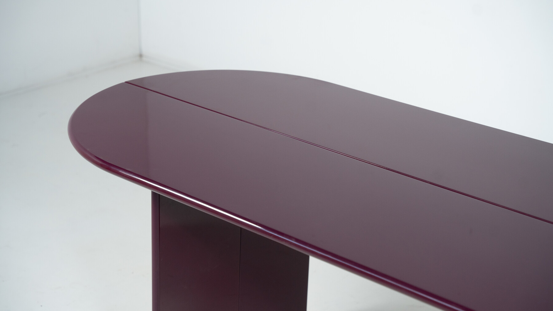 Purple Lacquered Wood Takahama 