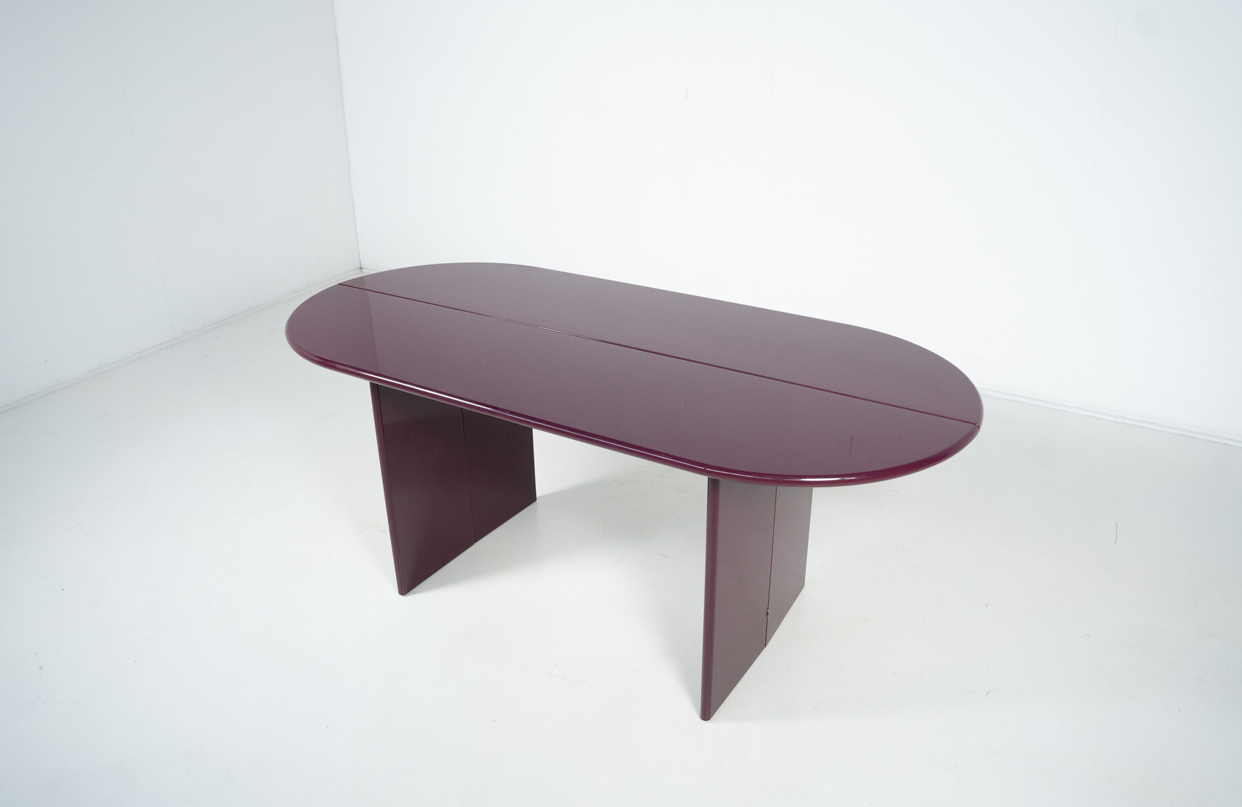 Purple Lacquered Wood Takahama 