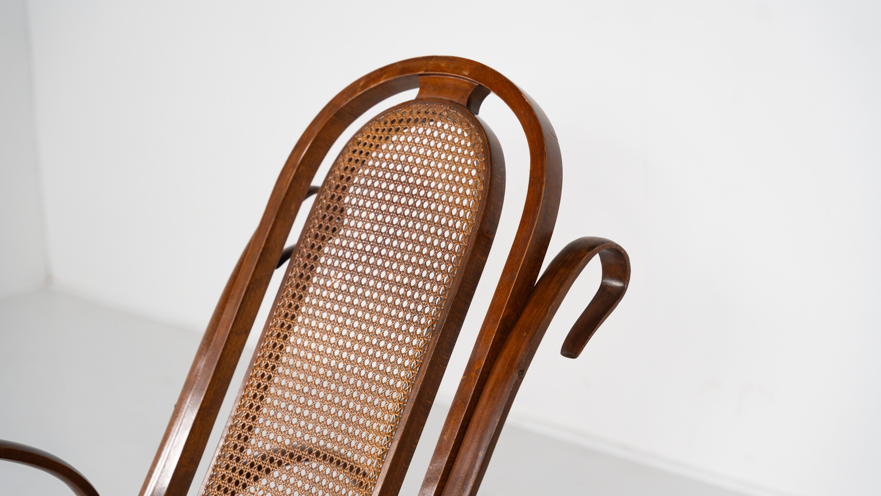 Rocking Chair by Michaël Thonet, 1900s