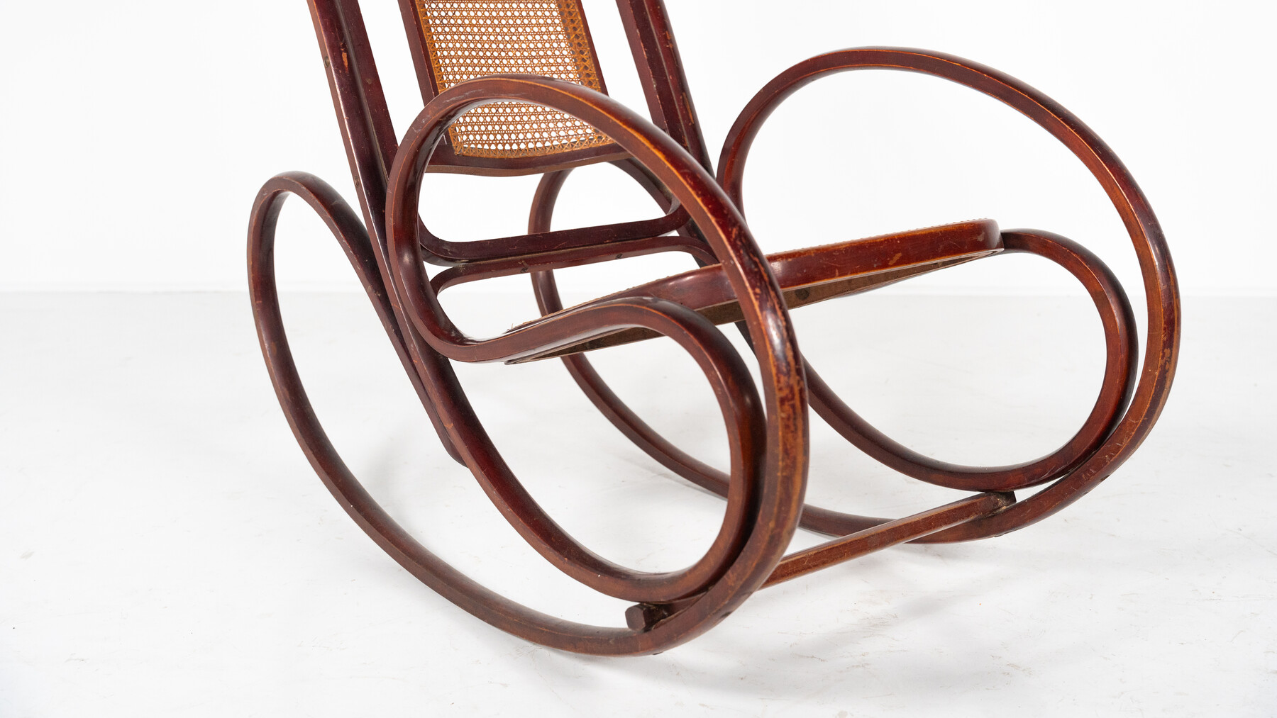 Rocking Chair by Michaël Thonet, 1900s