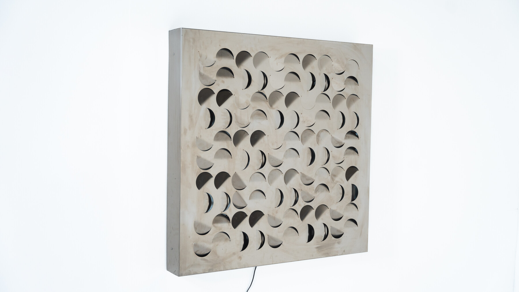  Sculptural Wall Light 