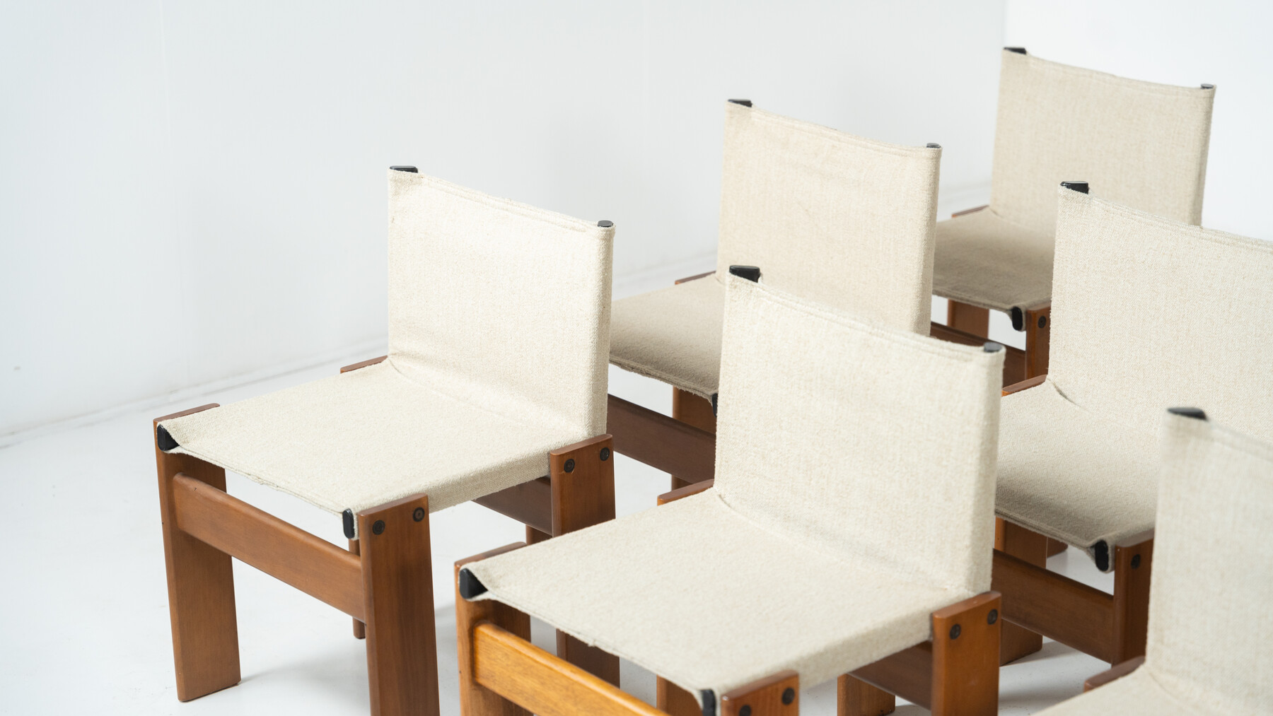 Set of 12 Monk Dining Chairs by Afra & Tobia Scarpa for Molteni, 1970s - New Canvas