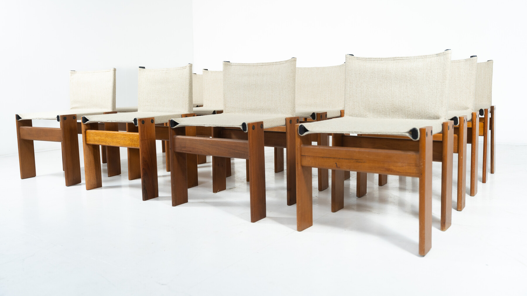 Set of 12 Monk Dining Chairs by Afra & Tobia Scarpa for Molteni, 1970s - New Canvas