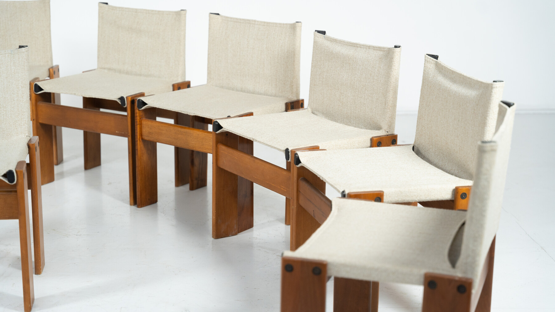 Set of 12 Monk Dining Chairs by Afra & Tobia Scarpa for Molteni, 1970s - New Canvas