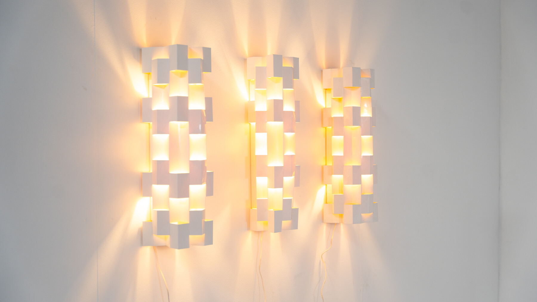 Set of 3 Wall Lights by Gaetano Pesce for NY Form, Paper, 1960s 
