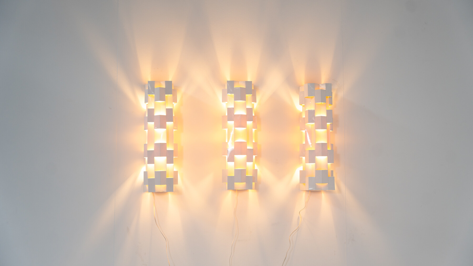 Set of 3 Wall Lights by Gaetano Pesce for NY Form, Paper, 1960s 