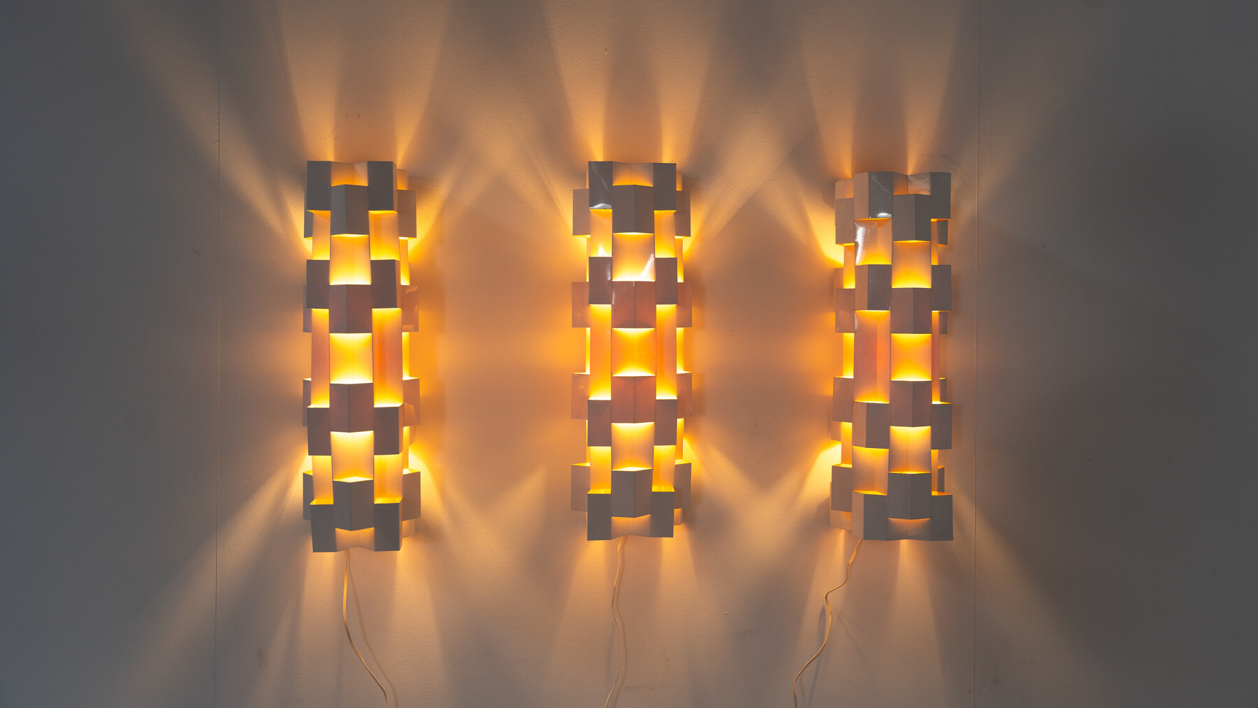 Set of 3 Wall Lights by Gaetano Pesce for NY Form, Paper, 1960s 