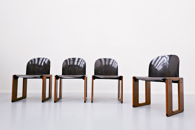 Set of 4 Dialogo Chairs by Afra and Tobia Scarpa, B&B Italia