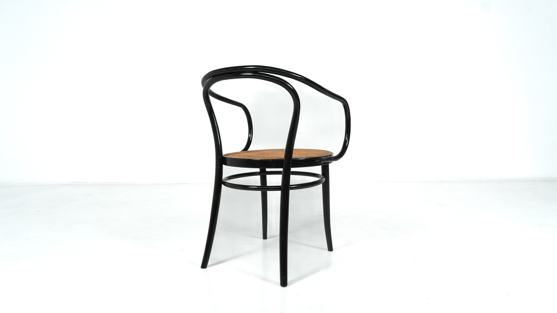 Set of 6 Bentwood Chairs by Thonet, Austria, 1920s