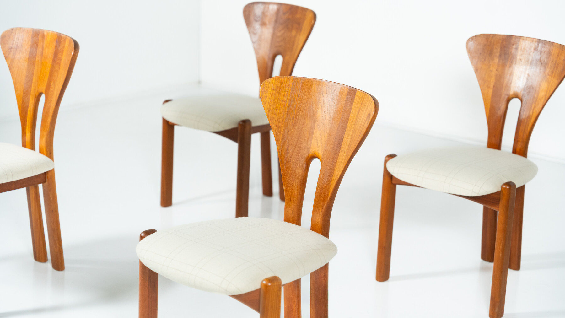 Set of 6 Chairs by Niels Koefoed, Denmark, 1960s