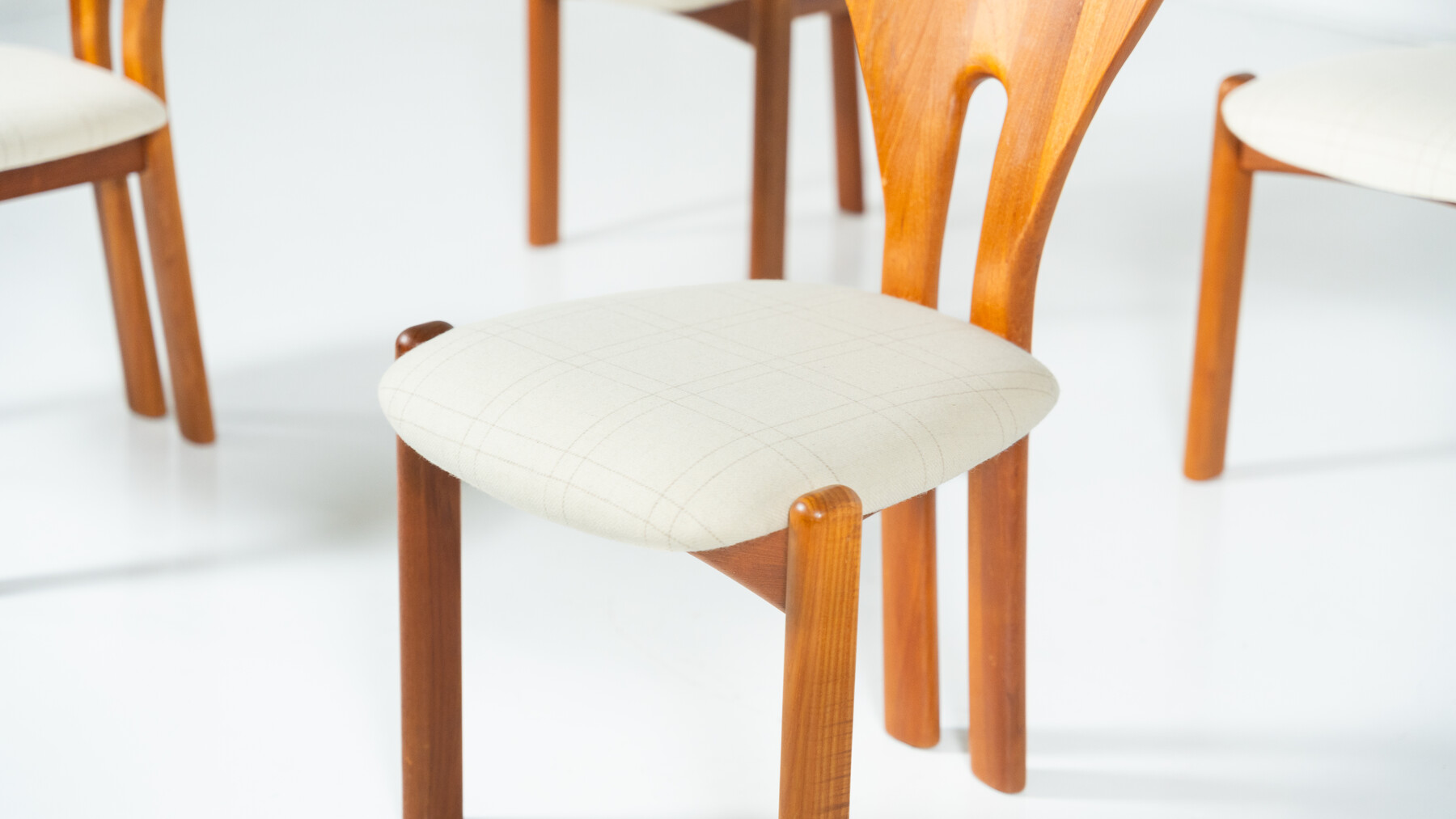 Set of 6 Chairs by Niels Koefoed, Denmark, 1960s