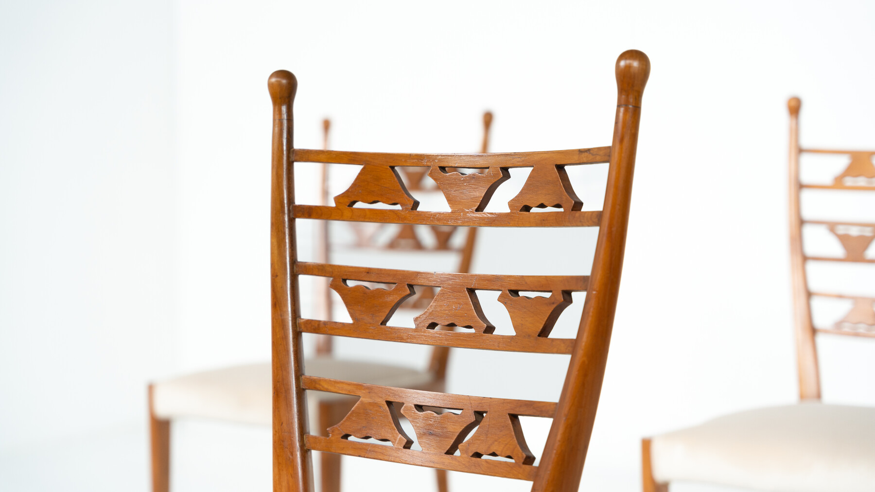 Set of 6 Chairs, Cherry Wood, Italy, 1940s 