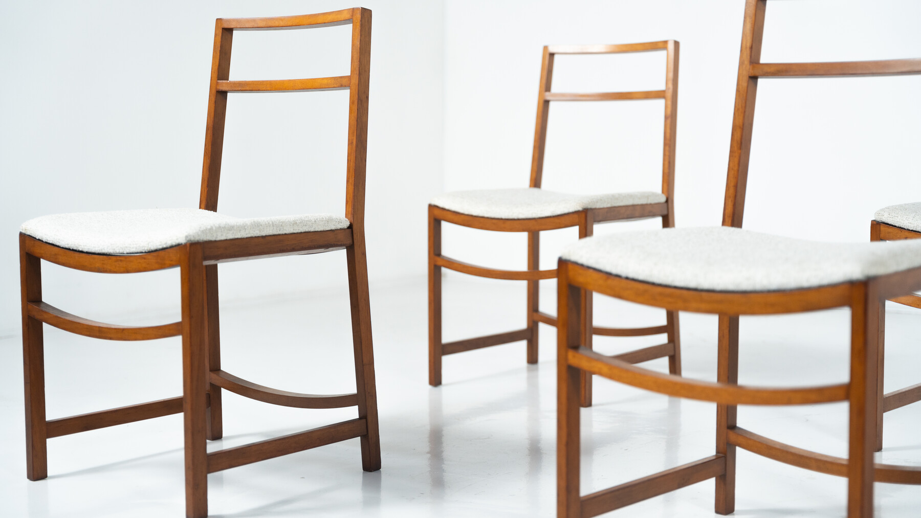 Set of 6 Mid-Century Modern Dining Chairs by Renato Venturi for MIM, 1950s - New Upholstery