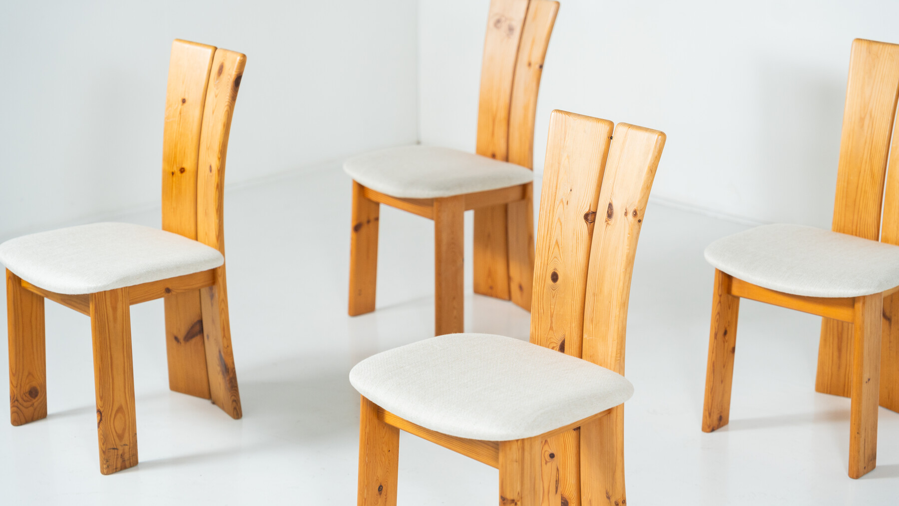 Set of 6 Scandinavian Chairs, 1960s
