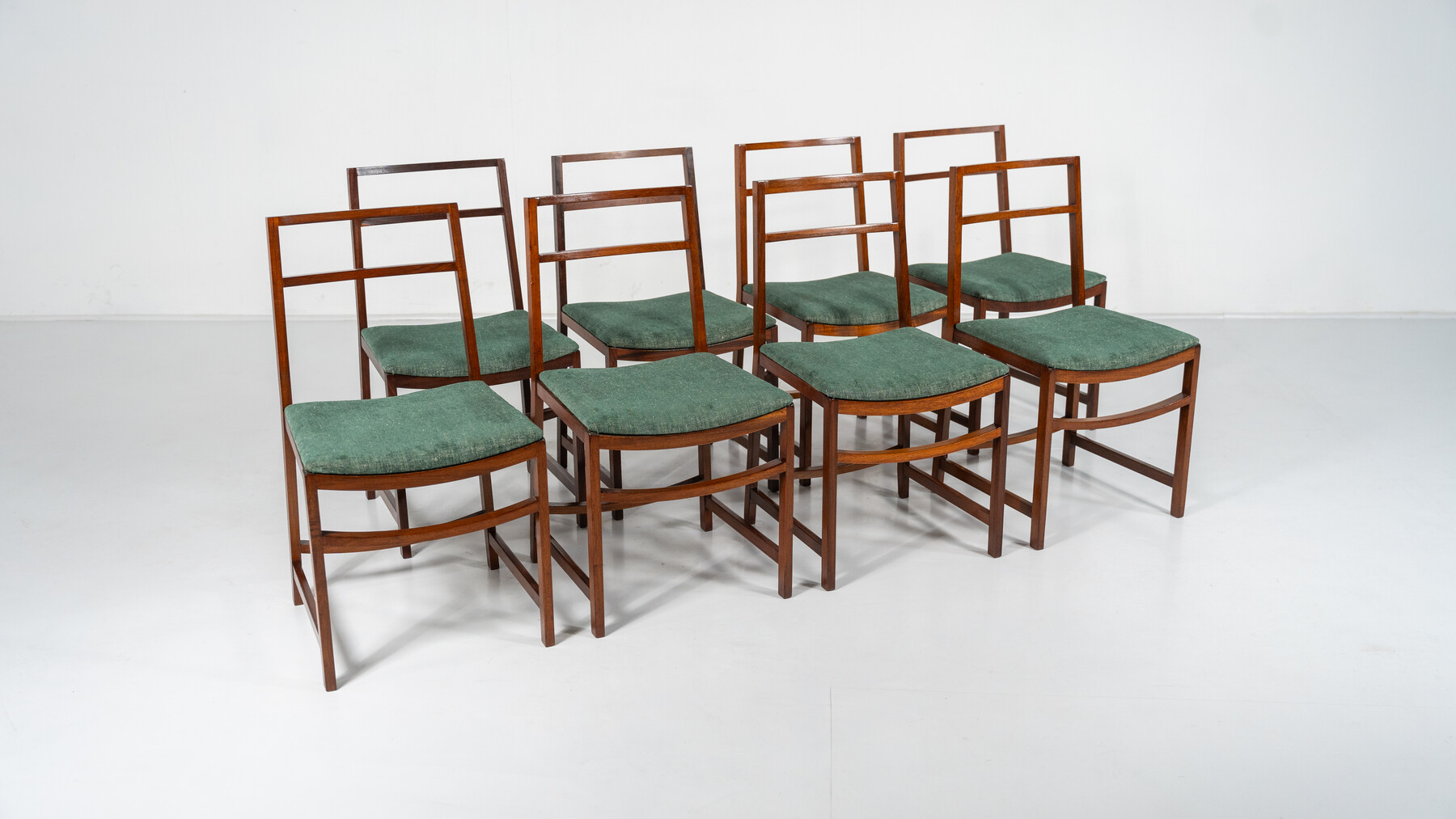 Set of 8 Mid-Century Modern Dining Chairs by Renato Venturi for MIM, 1950s