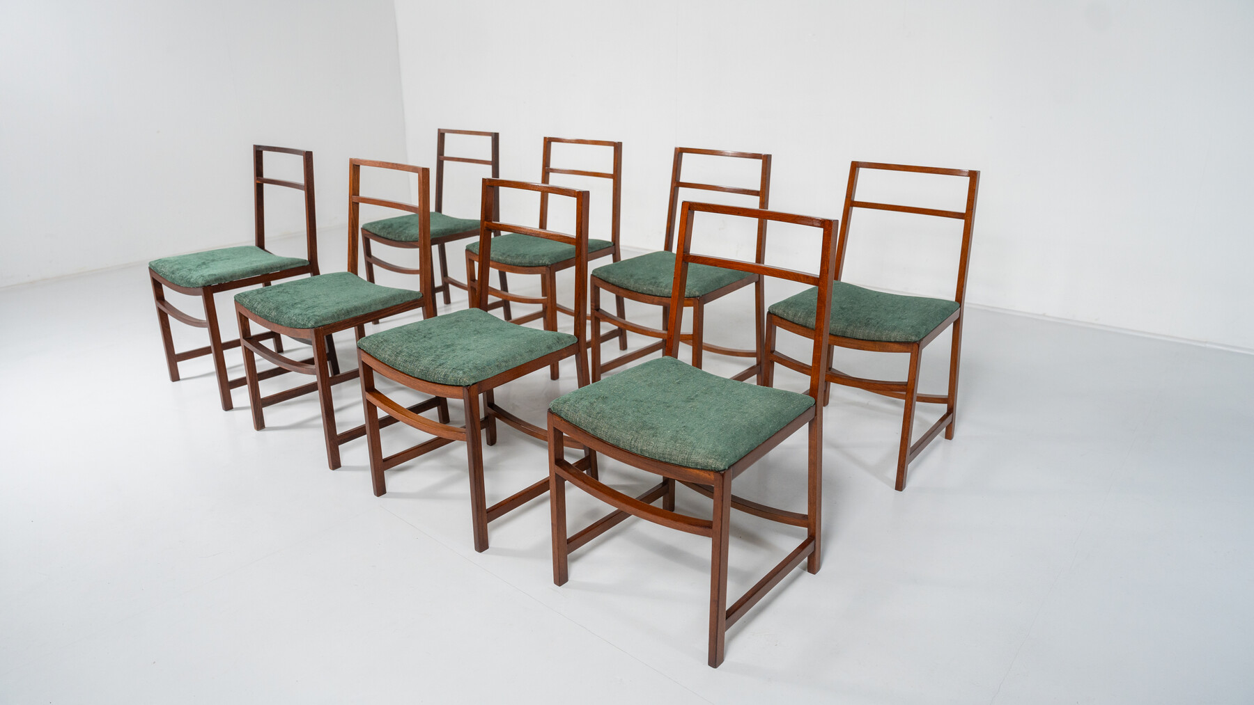 Set of 8 Mid-Century Modern Dining Chairs by Renato Venturi for MIM, 1950s