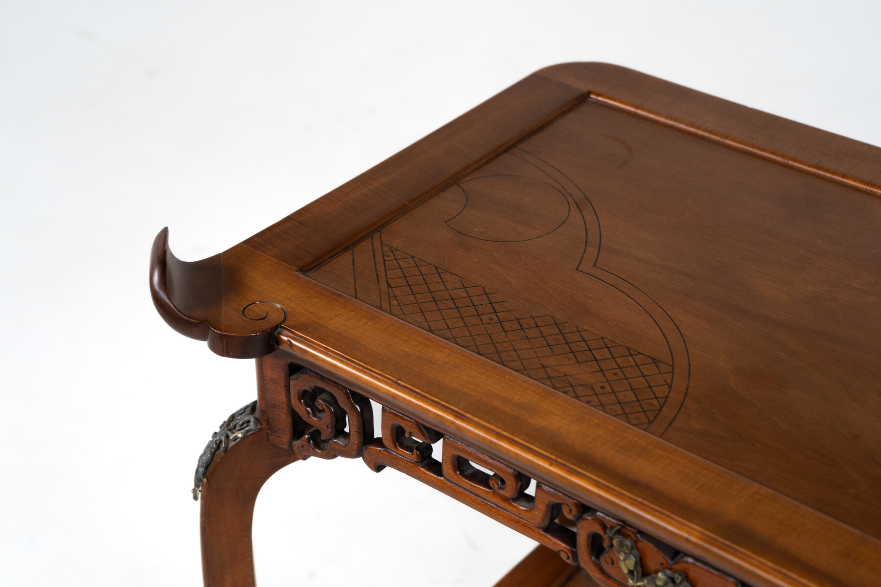 Small Side Table in the style of Viardot