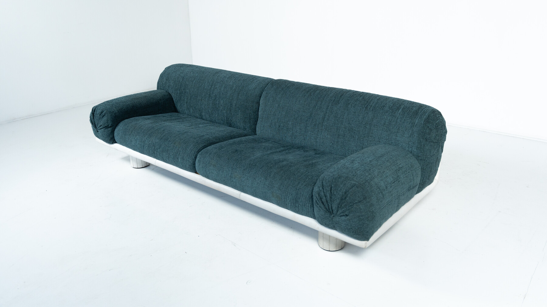 Sofa by Carlo Bartoli for Rossi di Albizzate, 1980s 