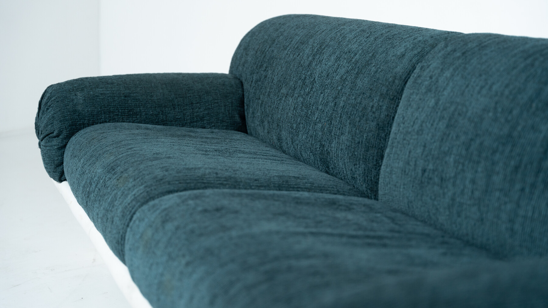 Sofa by Carlo Bartoli for Rossi di Albizzate, 1980s 