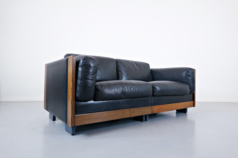 Cassina Afra & Tobia Scarpa “model 920” sofa-model-920-by-afra-and-