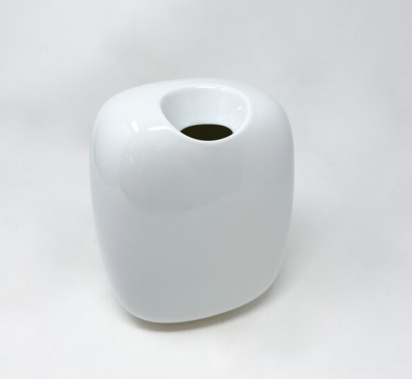 Suomi Vase by Timo Sarpaneva for Rosenthal