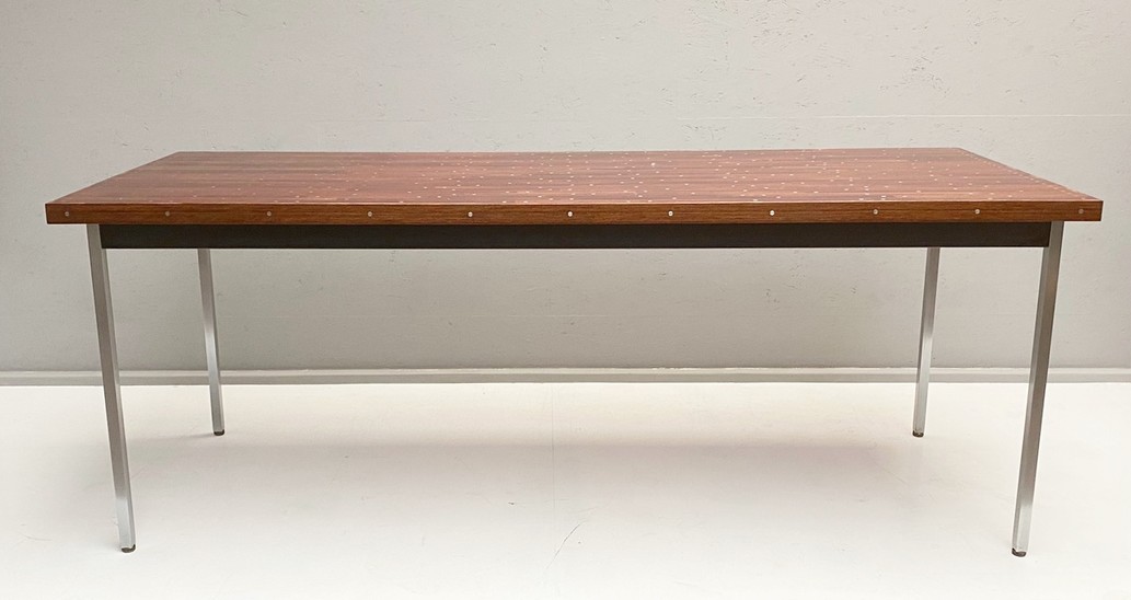 Table by Philippe Neerman for Decoene from national library