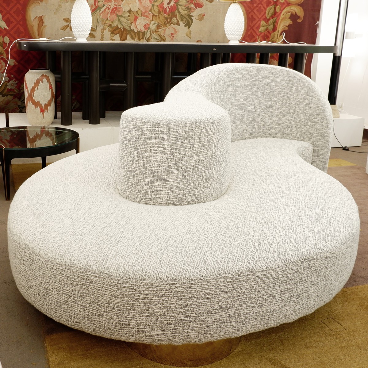 Wave Curved "Borne" Sofa - Italy - Buy design & vintage Sofa online - Buy  design & vintage seating online - Watteeu